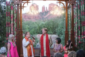 Why Consider Micro Weddings in Sedona at Lantern Light Inn for Intimate Celebrations