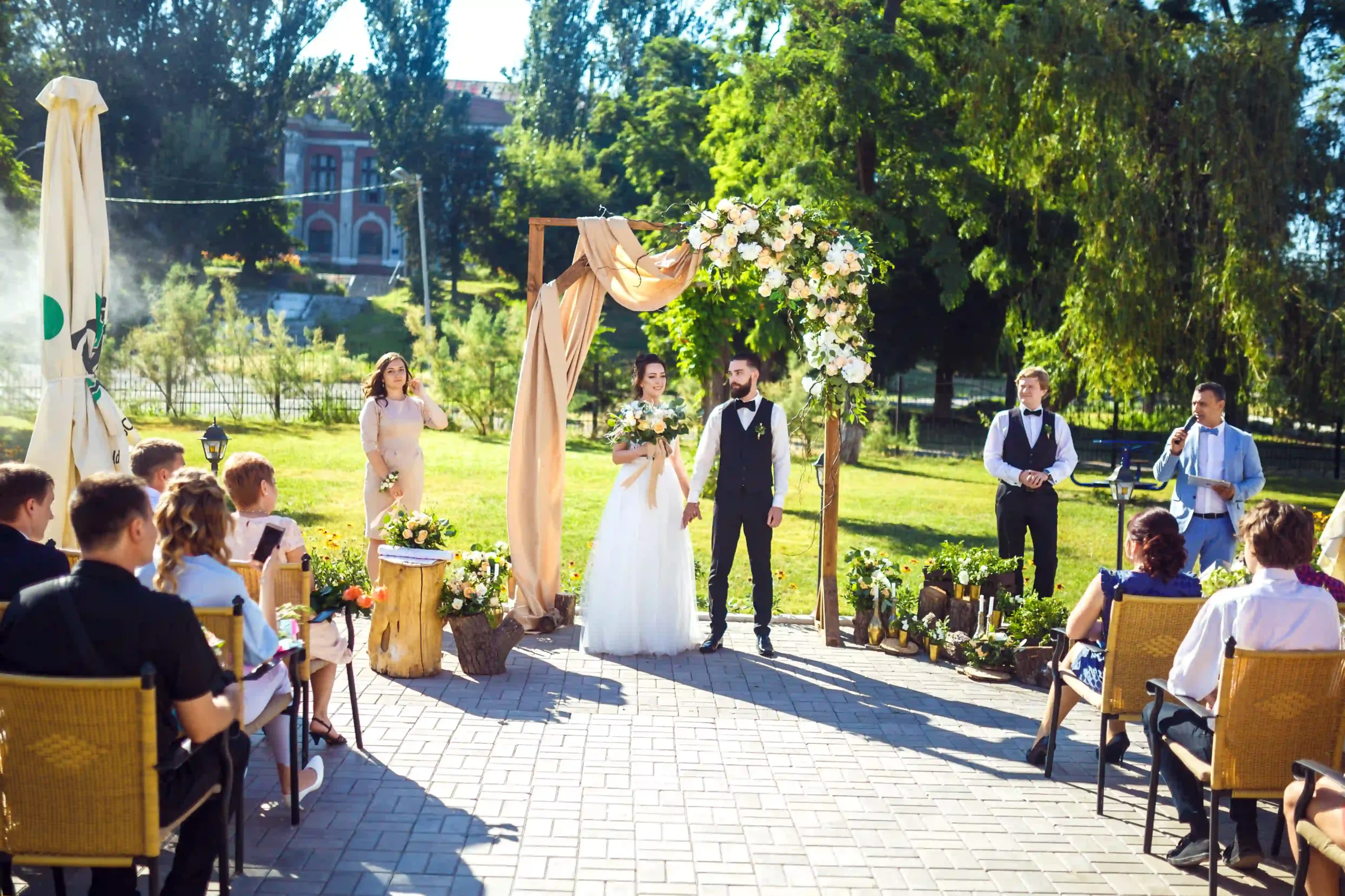 Phoenix Couples Choosing Sedona Destination Wedding Venues
